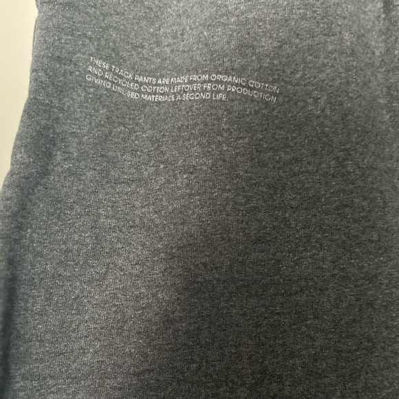 Pangaia Heavyweight Grey Sweats - Picture 4 of 4